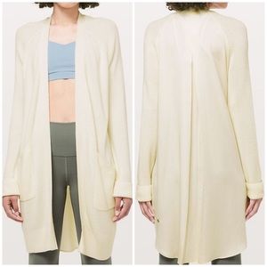 Lululemon Still at Ease Wrap